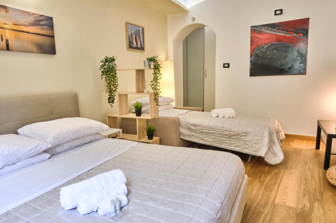 Centro-Lecco Romantico Appartamento Sul Lago Buitenkant foto