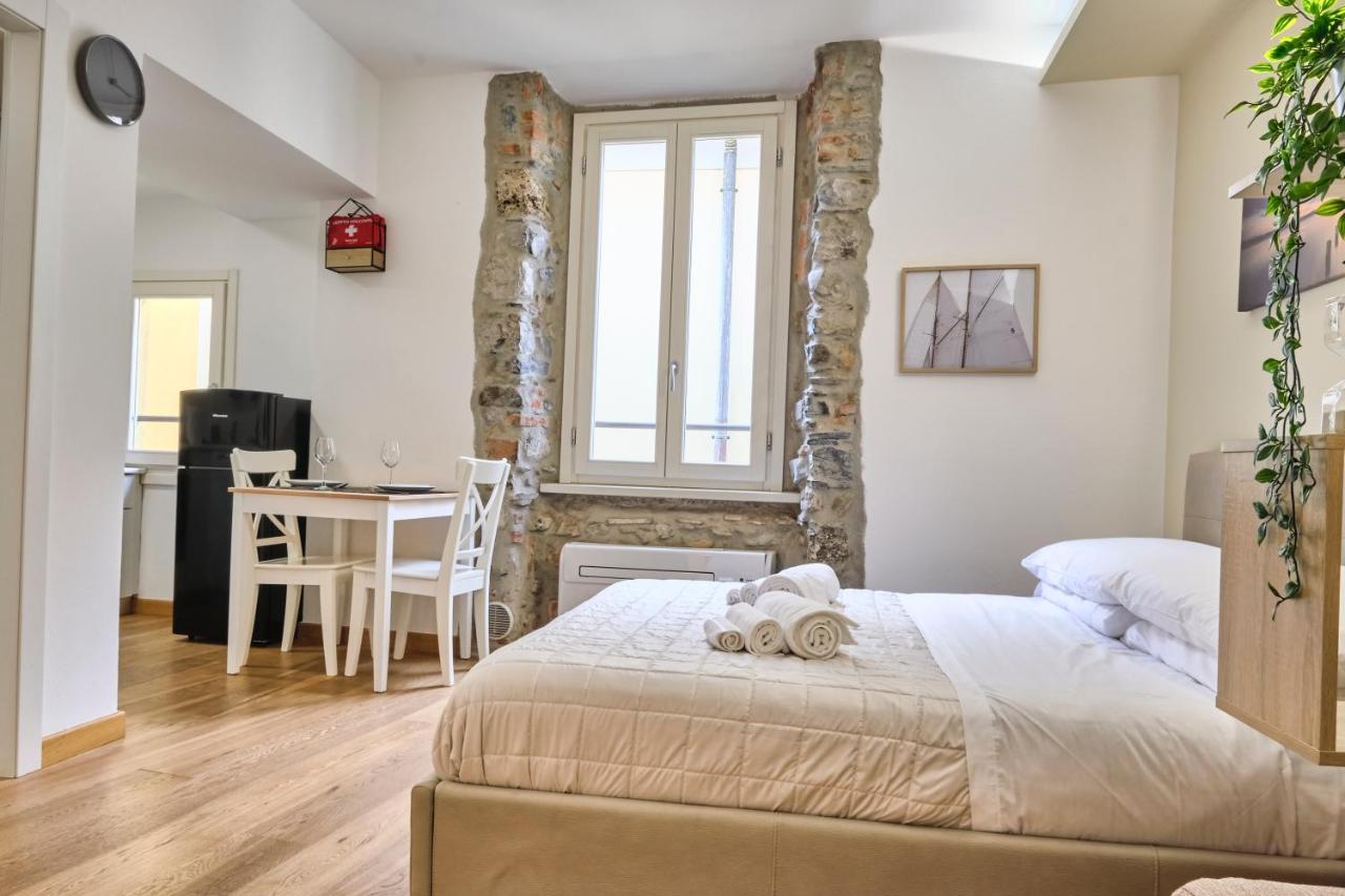 Centro-Lecco Romantico Appartamento Sul Lago Buitenkant foto